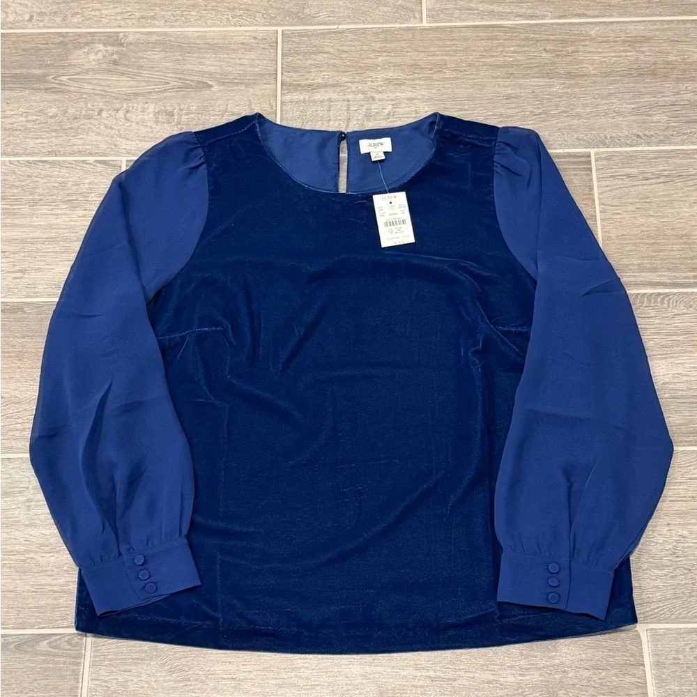 NWT! J. Crew Velvet Puff Sleeve Top in Color: Fairmont Blue. Size Medium.